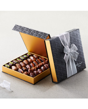 Black Sapphire Gift Set Plain And Filled Dates